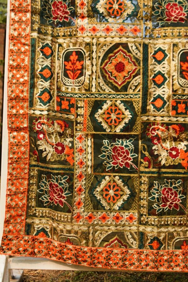 Embroidered Bakhtawar Dupatta - Green Flora - Image 4